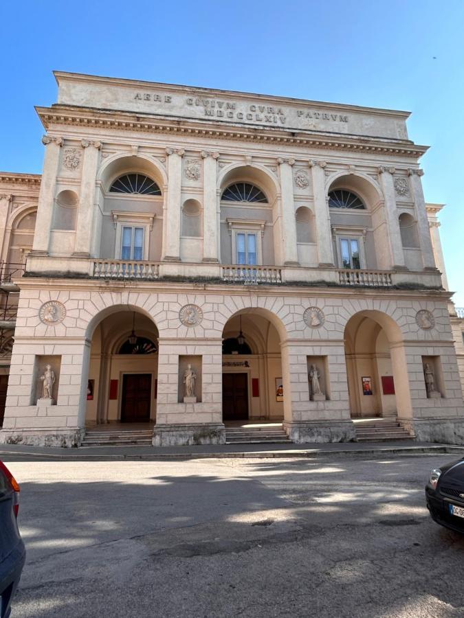 Vicoli E Arte Spoleto公寓 外观 照片